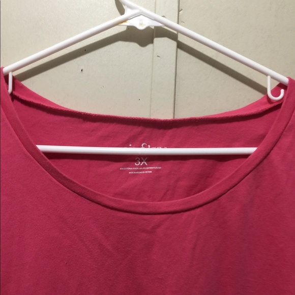 plain pink t-shirt - Picture 3 of 5